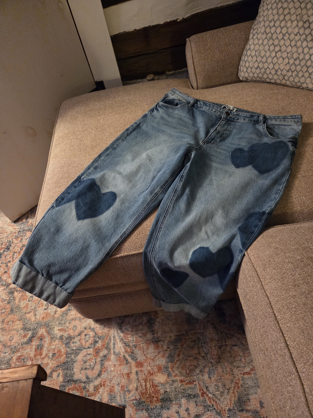 Chic Soul Blue Denim Boyfriend Jeans with Heart Patches